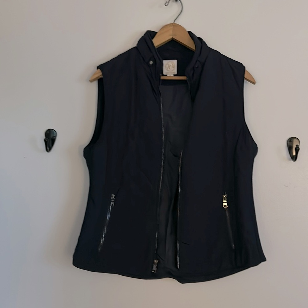 Like new navy blue women’s vest